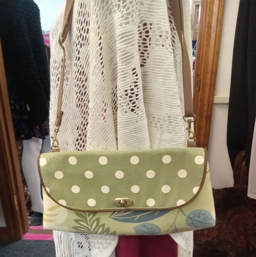 Danny K Purse